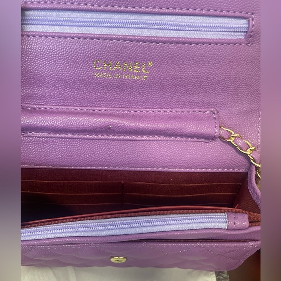 💜 💐 CHANEL purple Quilted Clutch Top wallet with Gold Chain crossbody purse - Picture 6 of 6